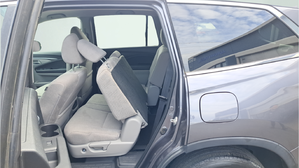 Used 2021 Gray Honda EX image 12