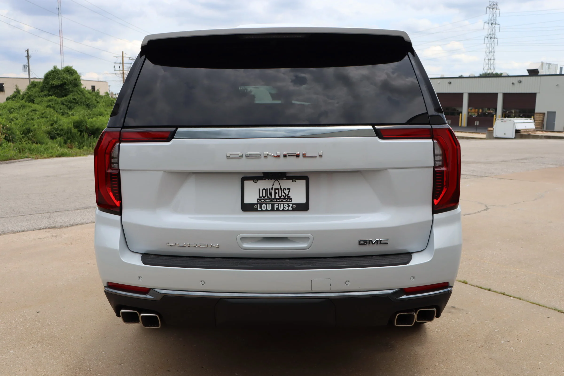 New 2026 Glacier White Tricoat GMC Denali Ultimate image 6