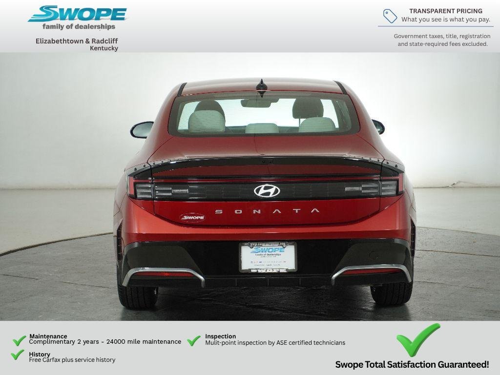 New 2026 Ultimate red Hyundai SEL Sport image 4