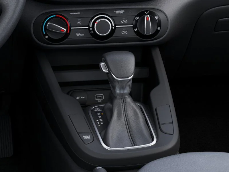 New 2025 Fusion Black Kia LX image 22