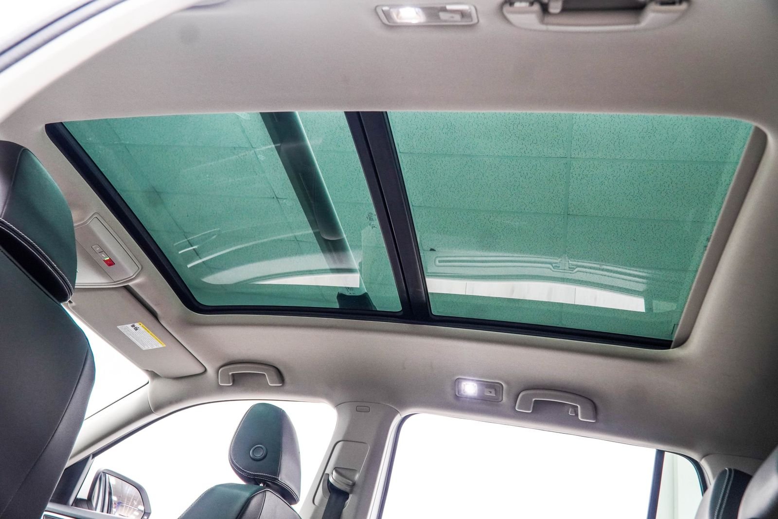 Used 2023 White Volkswagen SEL image 42