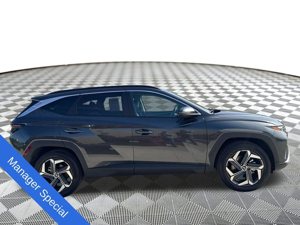 Used 2024 Gray Hyundai SEL image 7
