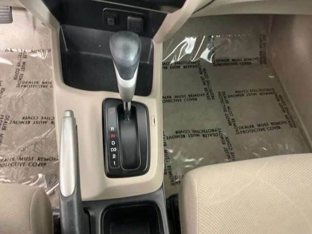 Used 2012  Honda LX image 18