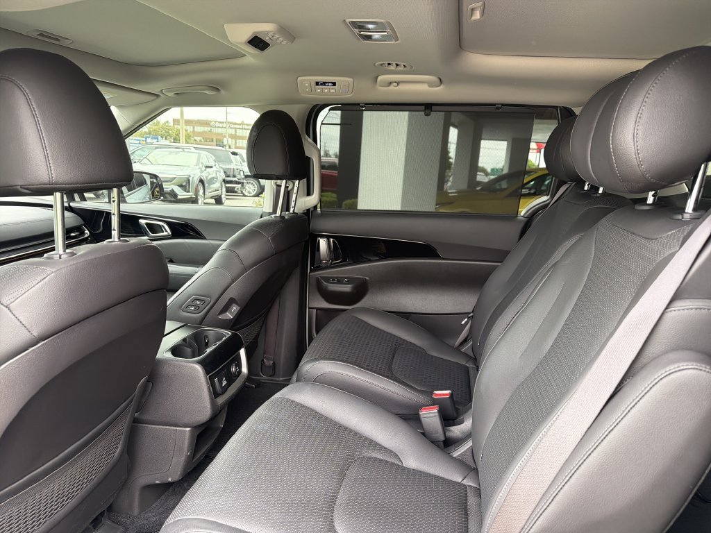 2025 Kia Carnival SX Prestige - Photo 18