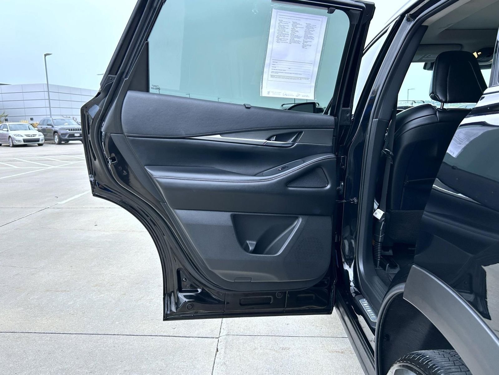 Certified Used 2023 Black INFINITI LUXE image 22