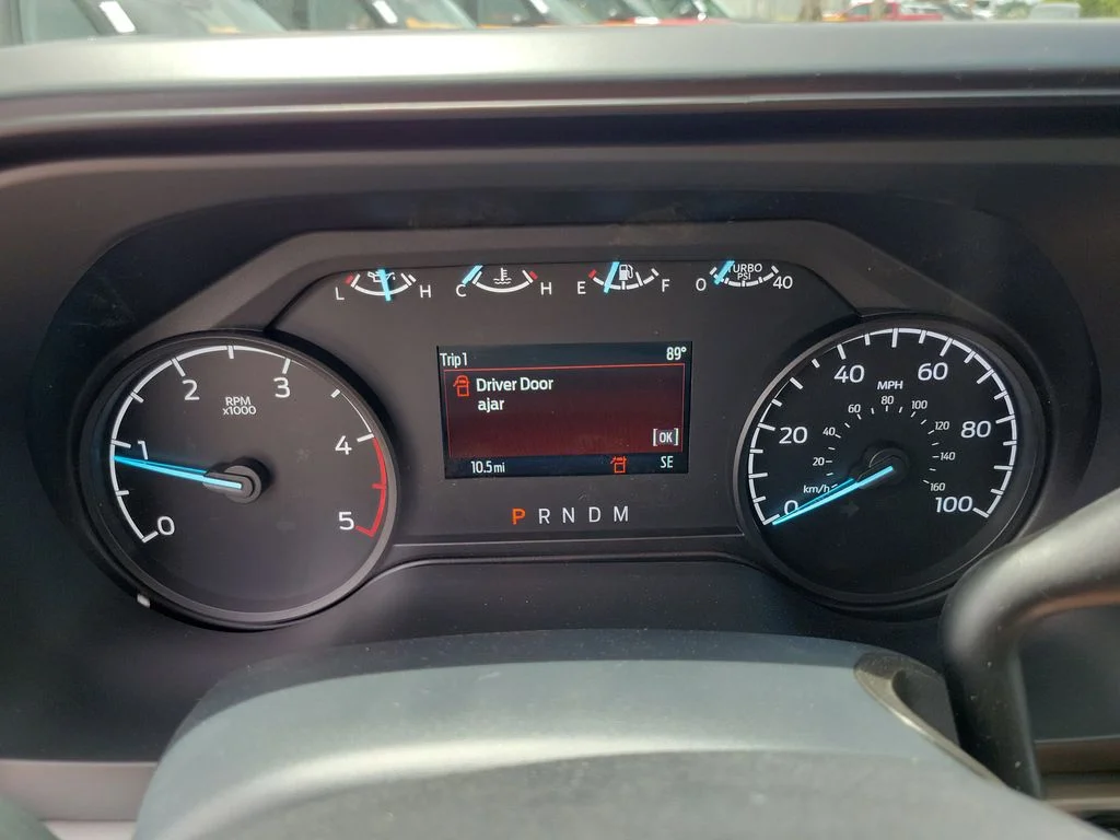 New 2026 Oxford White Ford F-350® XL image 21