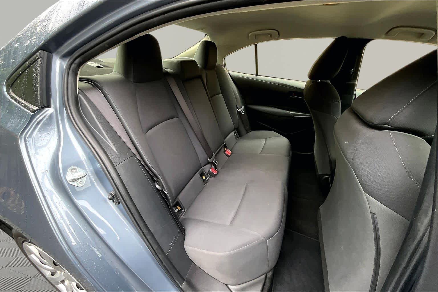 Used 2022 Celestite Toyota LE image 20
