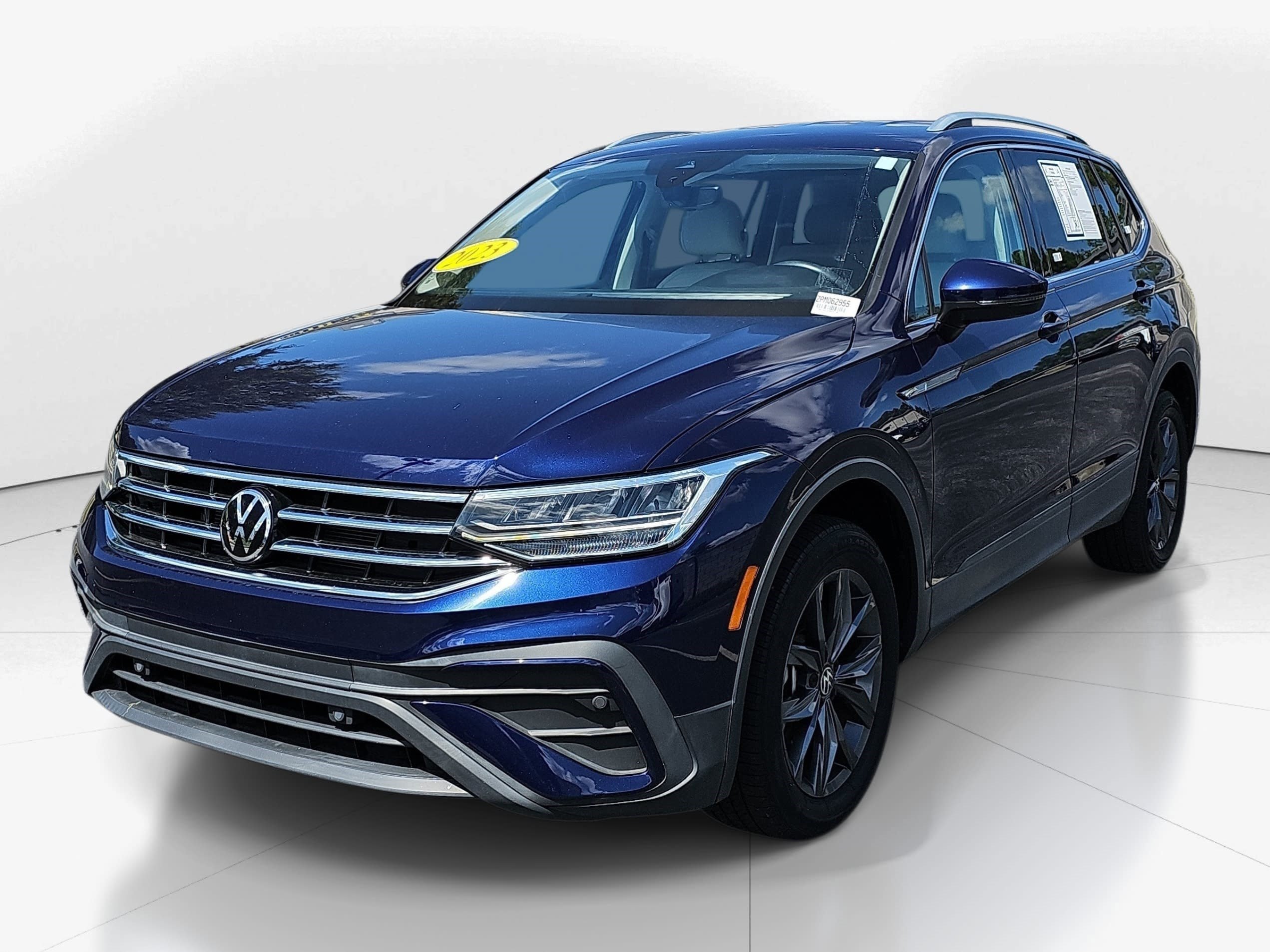 Certified Used 2023 Atlantic Blue Metallic Volkswagen SE image 6
