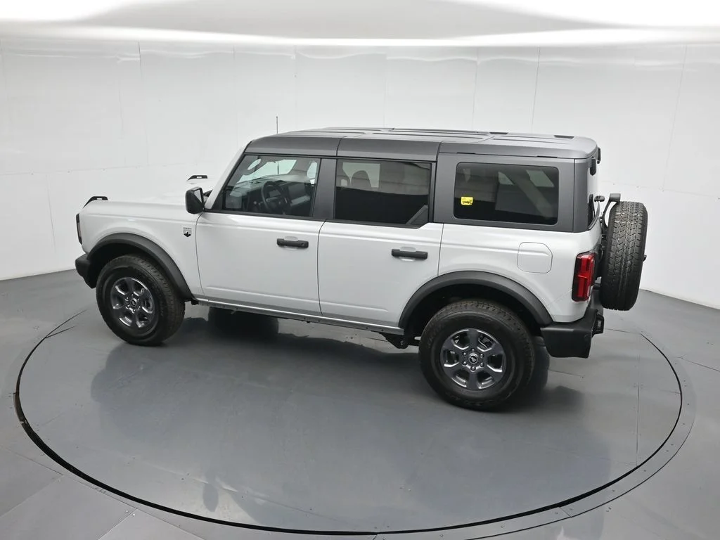 New 2026 Avalanche Gray Ford Big Bend image 39