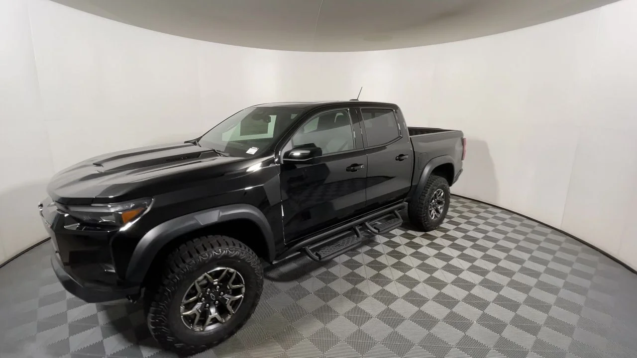 2026 Chevrolet Colorado ZR2 - Photo 96