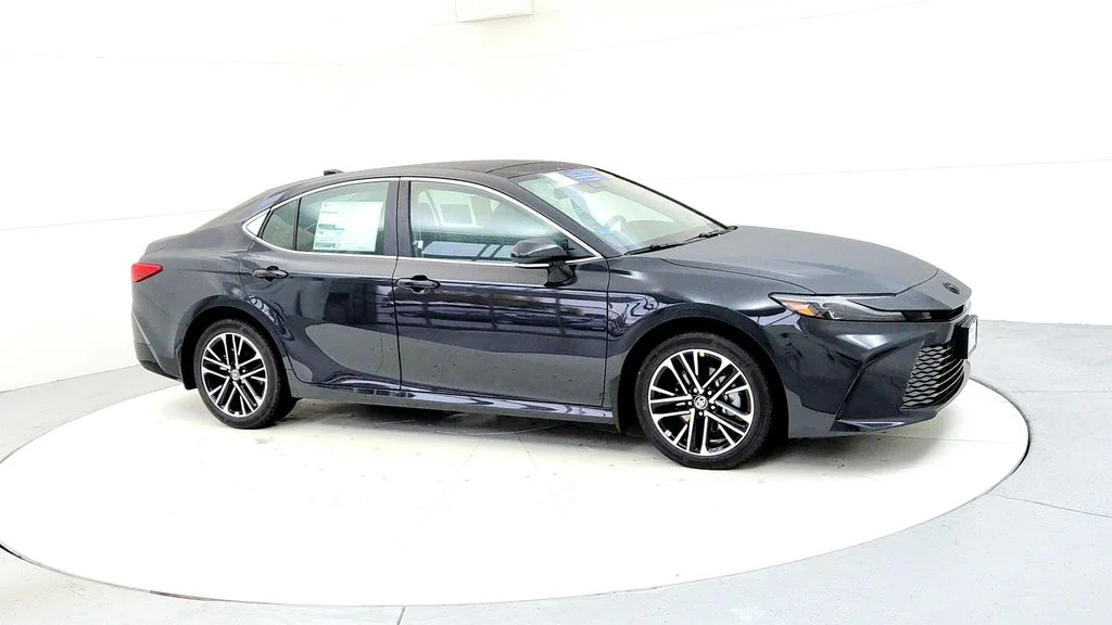 New 2026 Underground Toyota XLE image 7
