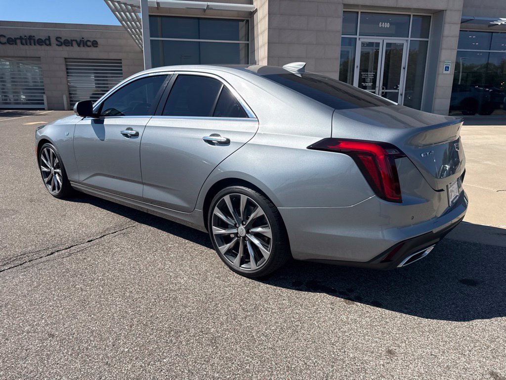 Used 2024 Argent Silver Metallic Cadillac Premium Luxury image 5