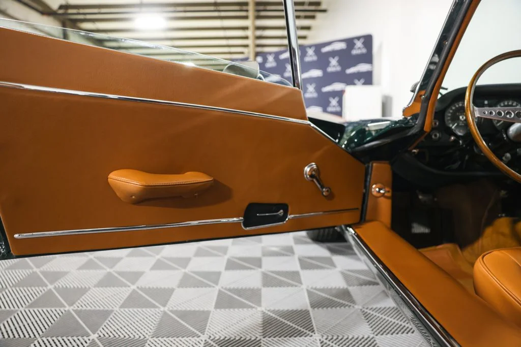 Used 1972 Green Jaguar  image 33