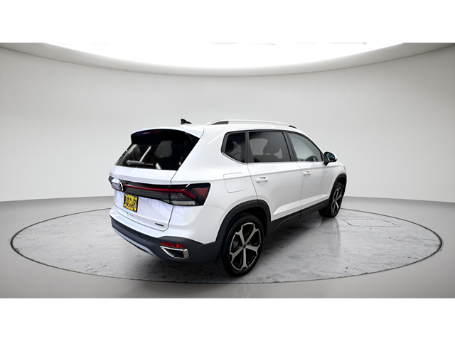 New 2025 White Volkswagen 1.5T SEL image 3