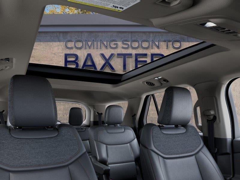 New 2027 Avalanche Gray Ford Active w/200A Pkg image 10