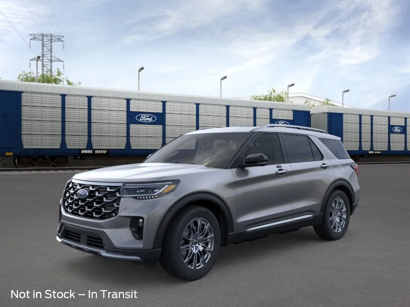 2026 Ford Explorer Platinum 4WD's photo