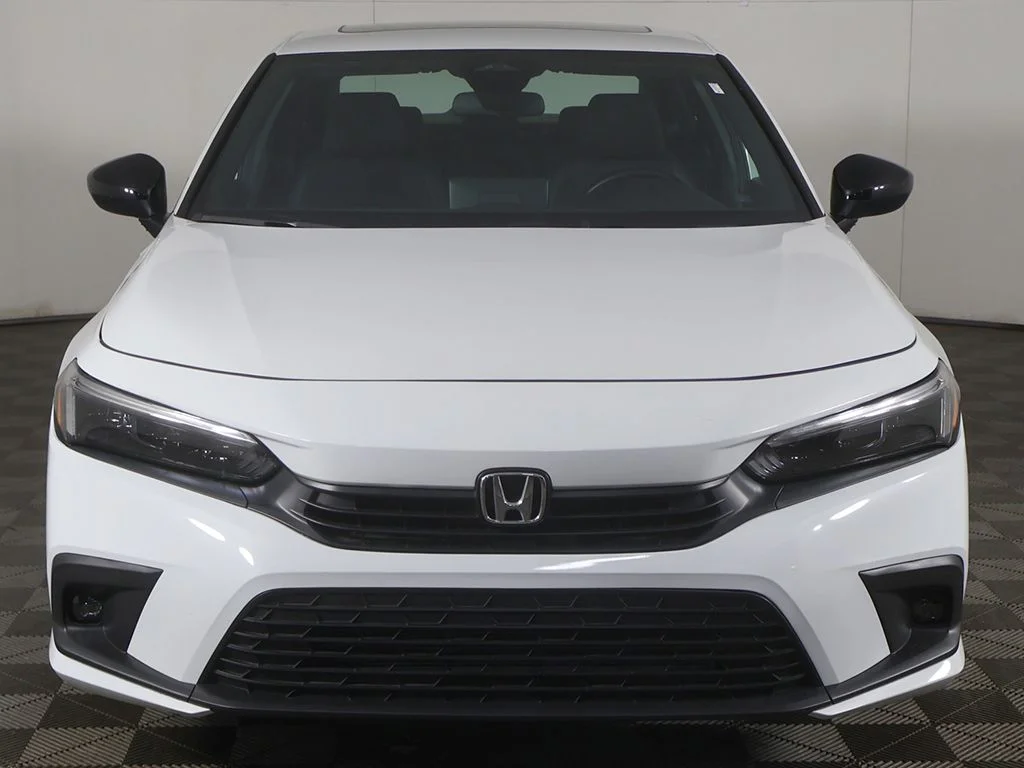 Used 2025 White Honda Sport image 11