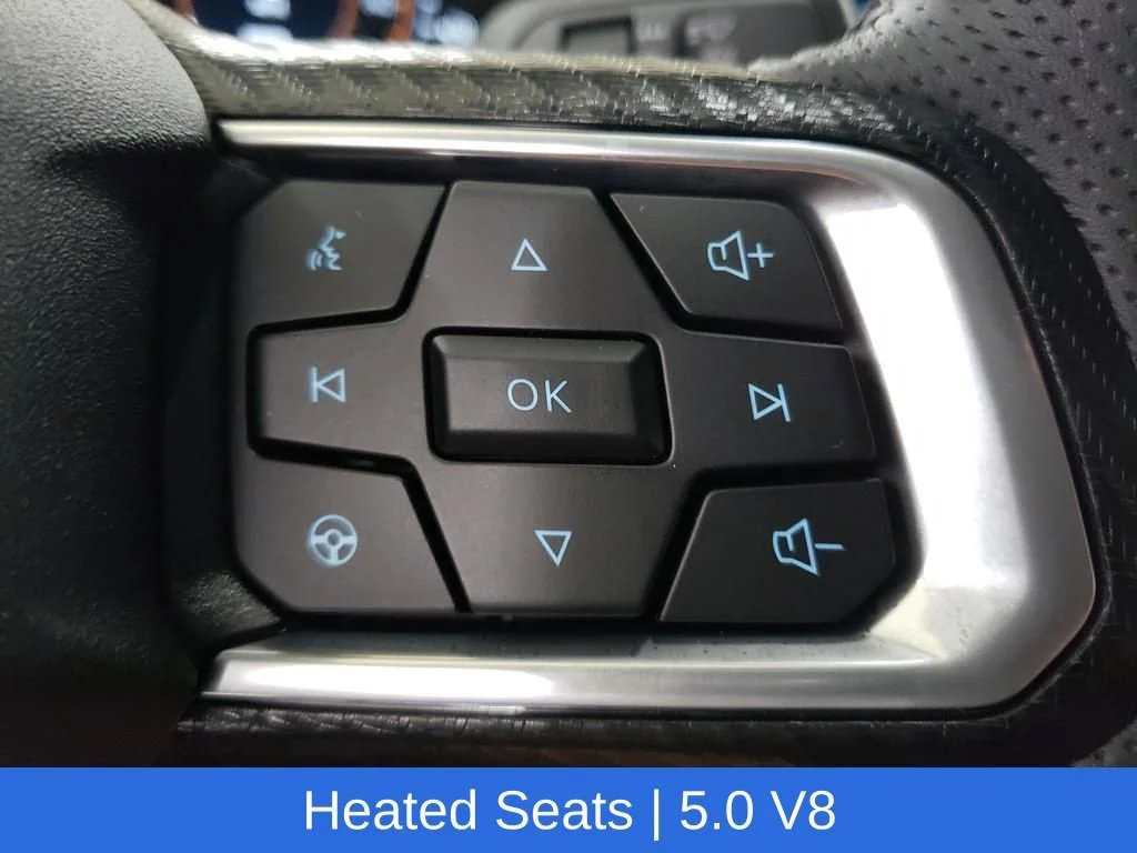 Used 2025 Silver Ford GT Premium image 18
