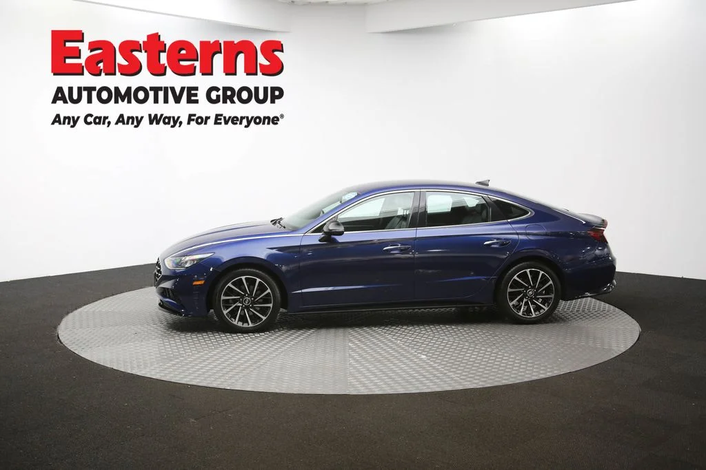 Used 2020 Blue Hyundai SEL Plus image 57