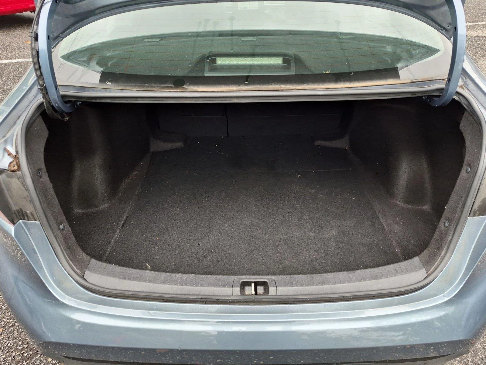 Used 2023 Celestite Toyota LE image 31