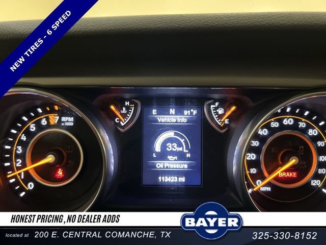 Used 2018 White Jeep Unlimited Sport image 11