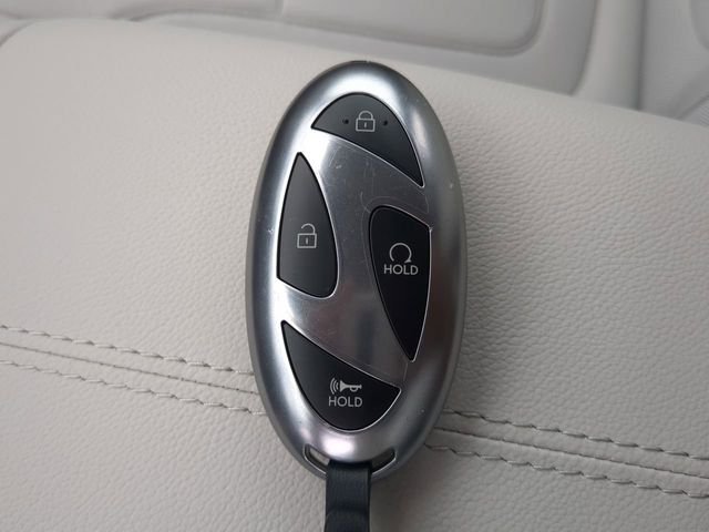 New 2025 Silver Hyundai SE FWD image 54