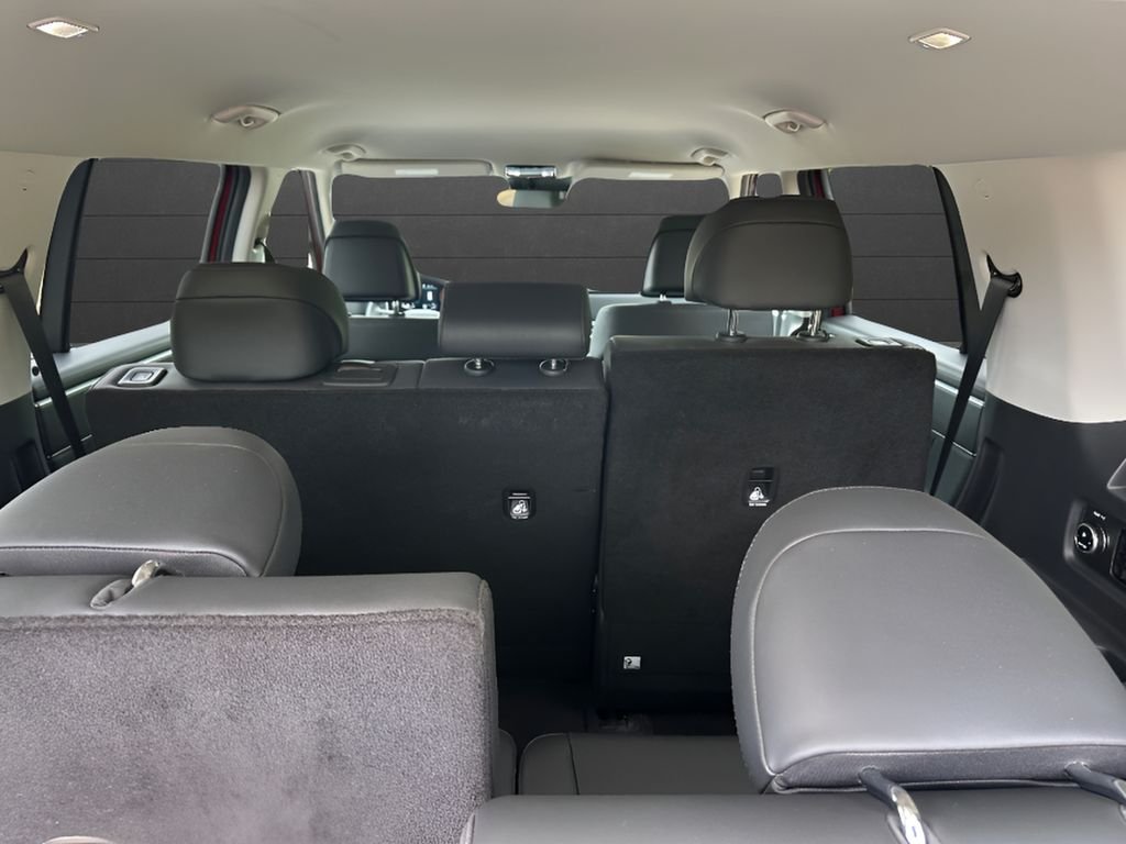 Used 2026 Ultimate Red Hyundai SEL image 11