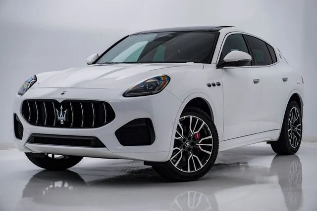 2025 Maserati Grecale Base