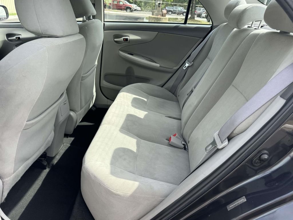 Used 2010 Black Toyota  image 16