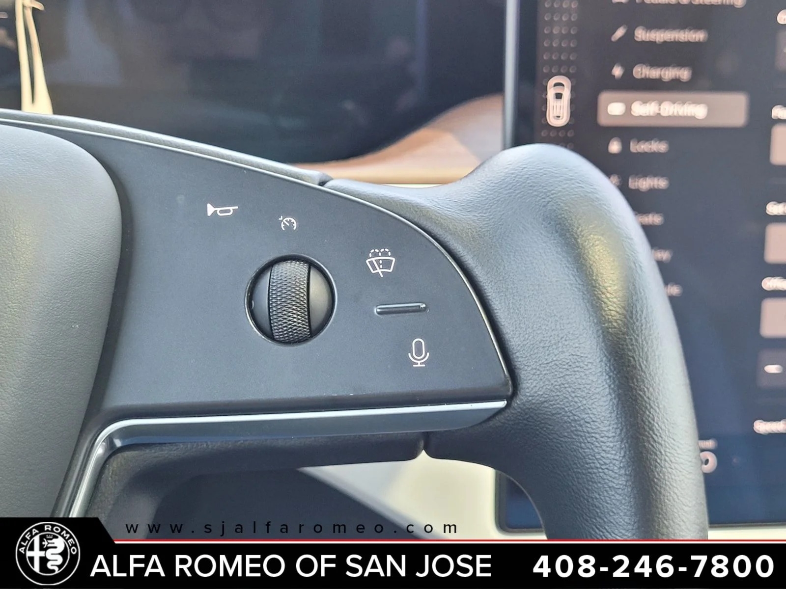 Used 2023  Tesla Base image 19