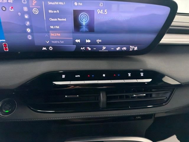Used 2025 Ebony Twilight Metallic Buick Preferred image 20