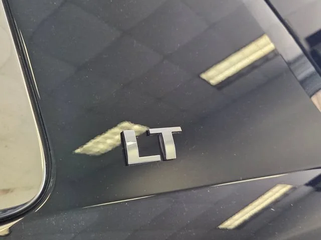 Used 2015 BLACK Chevrolet LT image 11