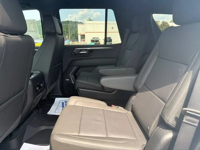 New 2026 Summit White Chevrolet Z71 image 24