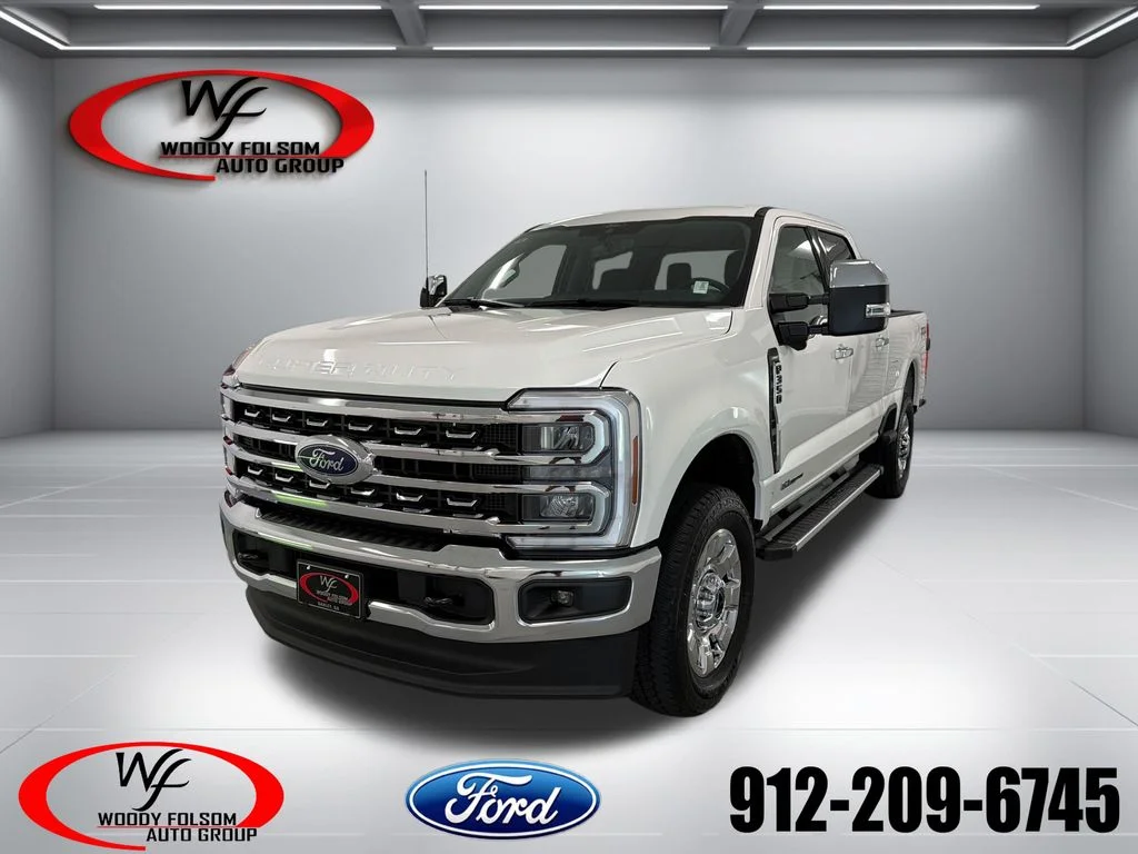 New 2026 White Ford Lariat image 1