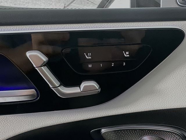 New 2026 MANUFAKTUR Alpine Grey Mercedes-Benz C 300 image 20