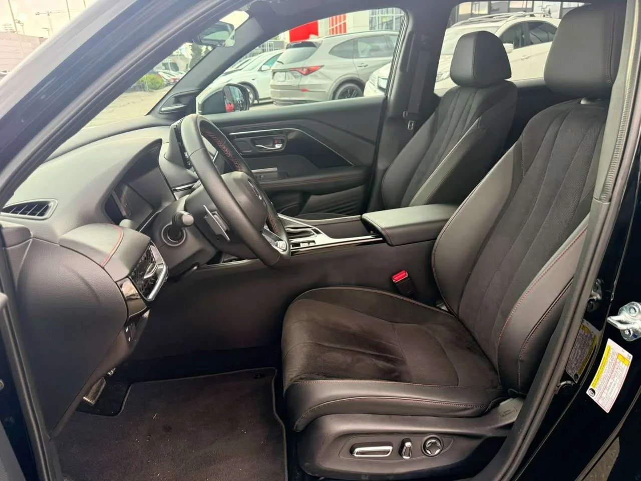 Used 2025 Crystal Black Pearl Acura Platinum Elite A-Spec Certified Pre-Owned   One Ow image 10