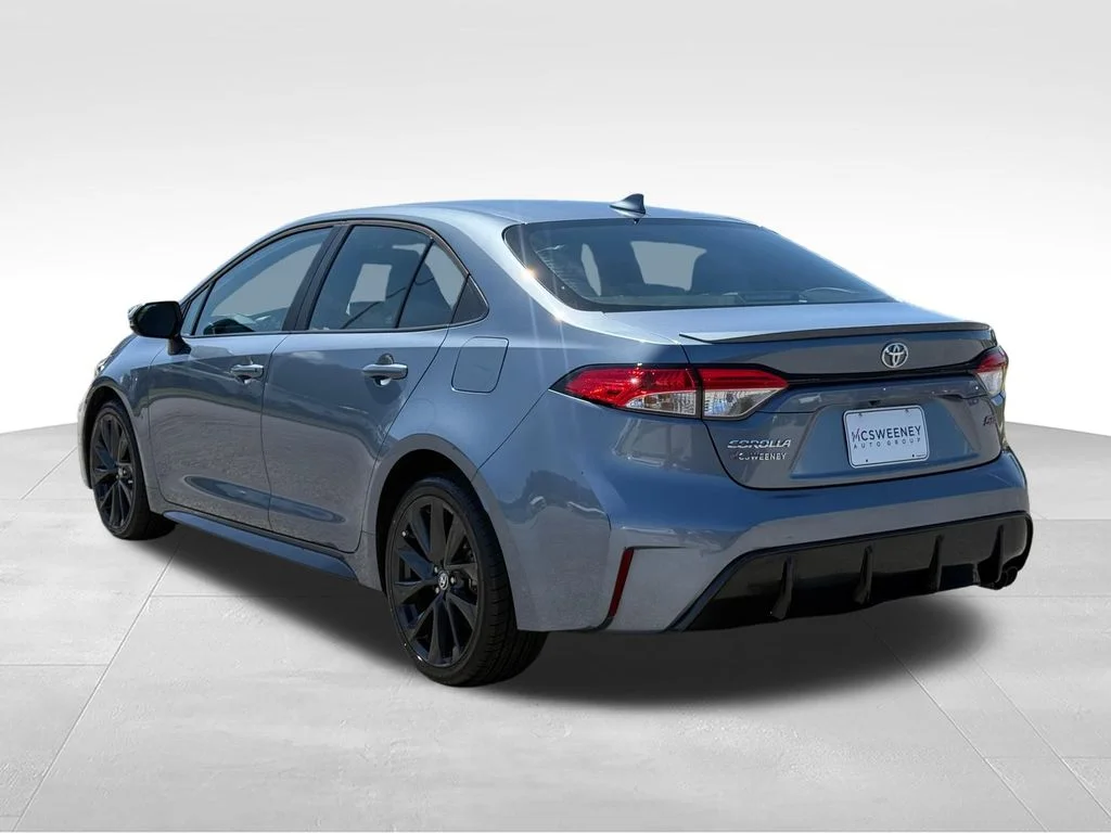 Used 2023 Gray Toyota SE image 3