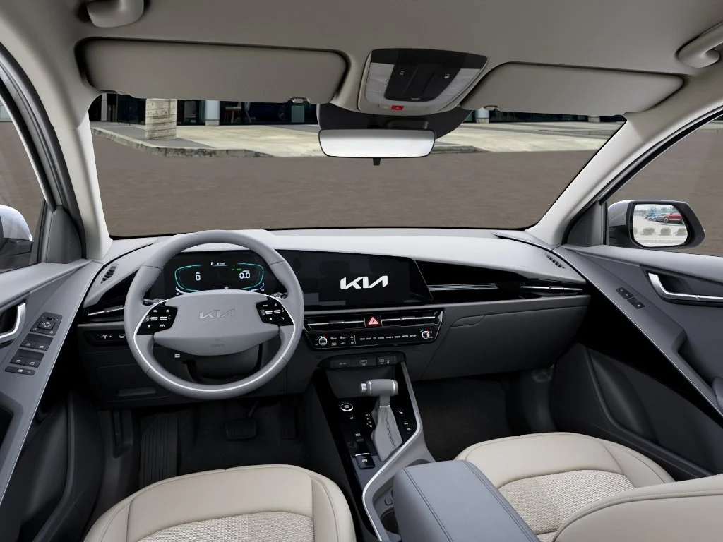 New 2026 Snow White Pearl Kia EX image 14