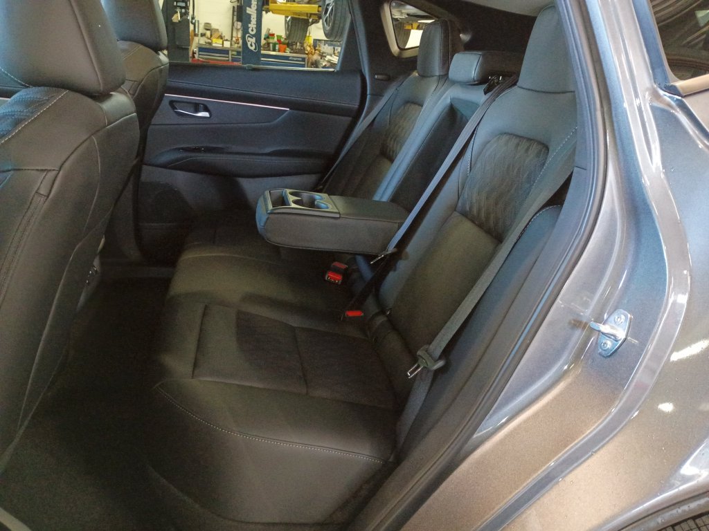 New 2027 Gun Metallic Nissan Platinum image 18