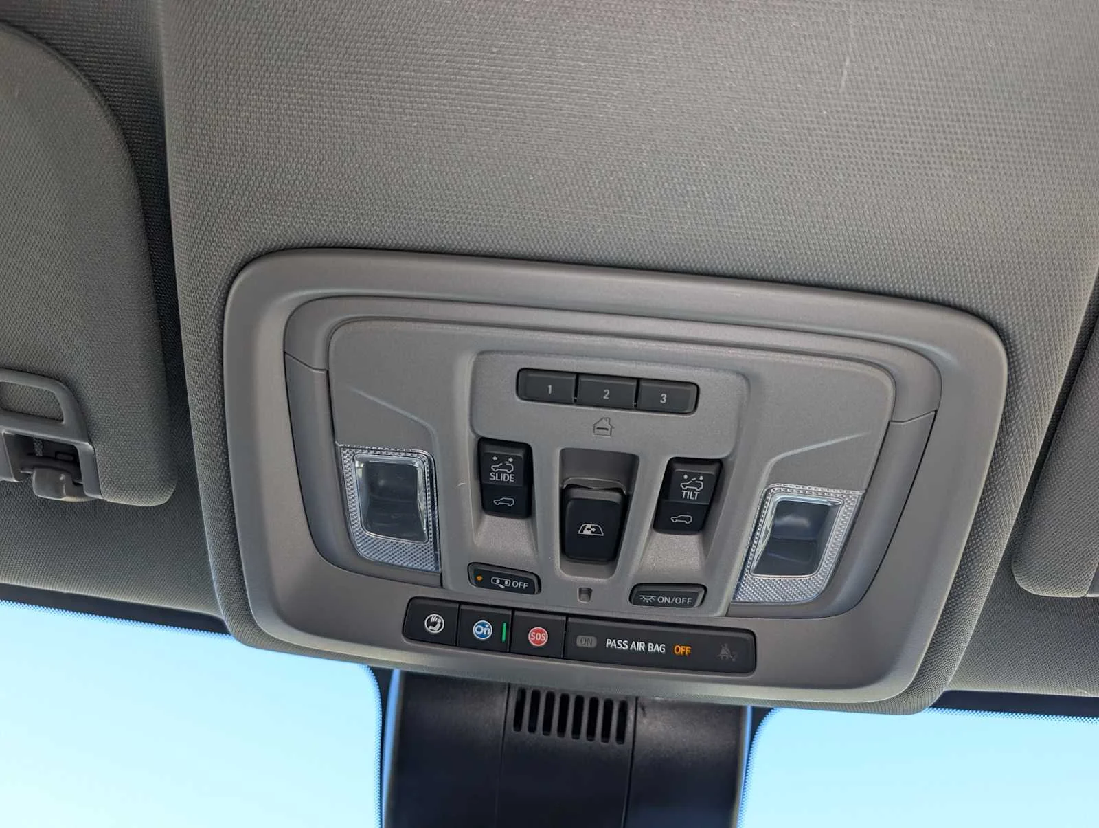 New 2026 Summit White GMC SLT image 31