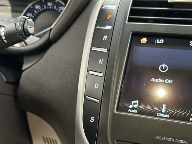 Certified Used 2019 Green Lincoln Standard image 27
