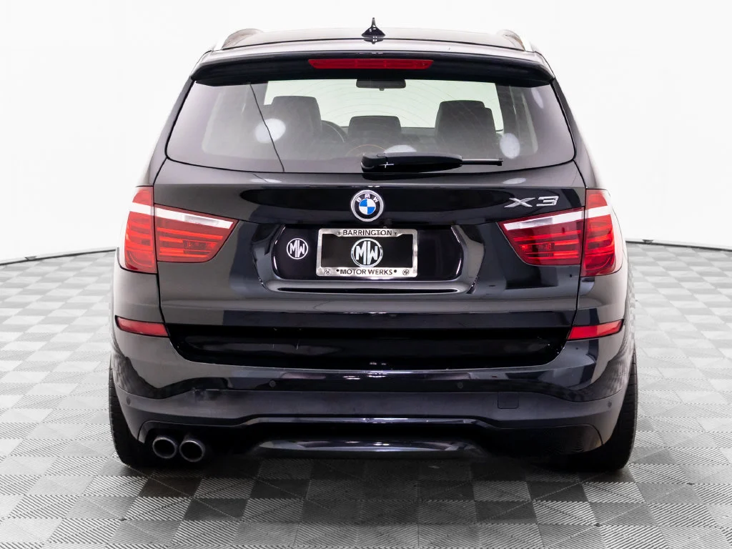 Used 2016 Black BMW xDrive28i image 5