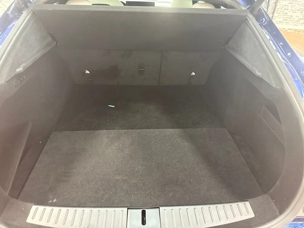 Used 2021 Deep Blue Metallic Tesla Plaid image 12
