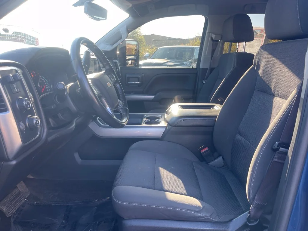 Used 2017 Blue Chevrolet LT image 16
