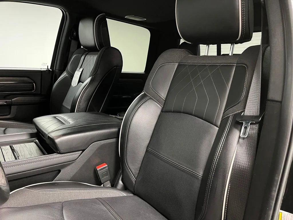 2025 RAM Ram 2500 Pickup Limited - Photo 22