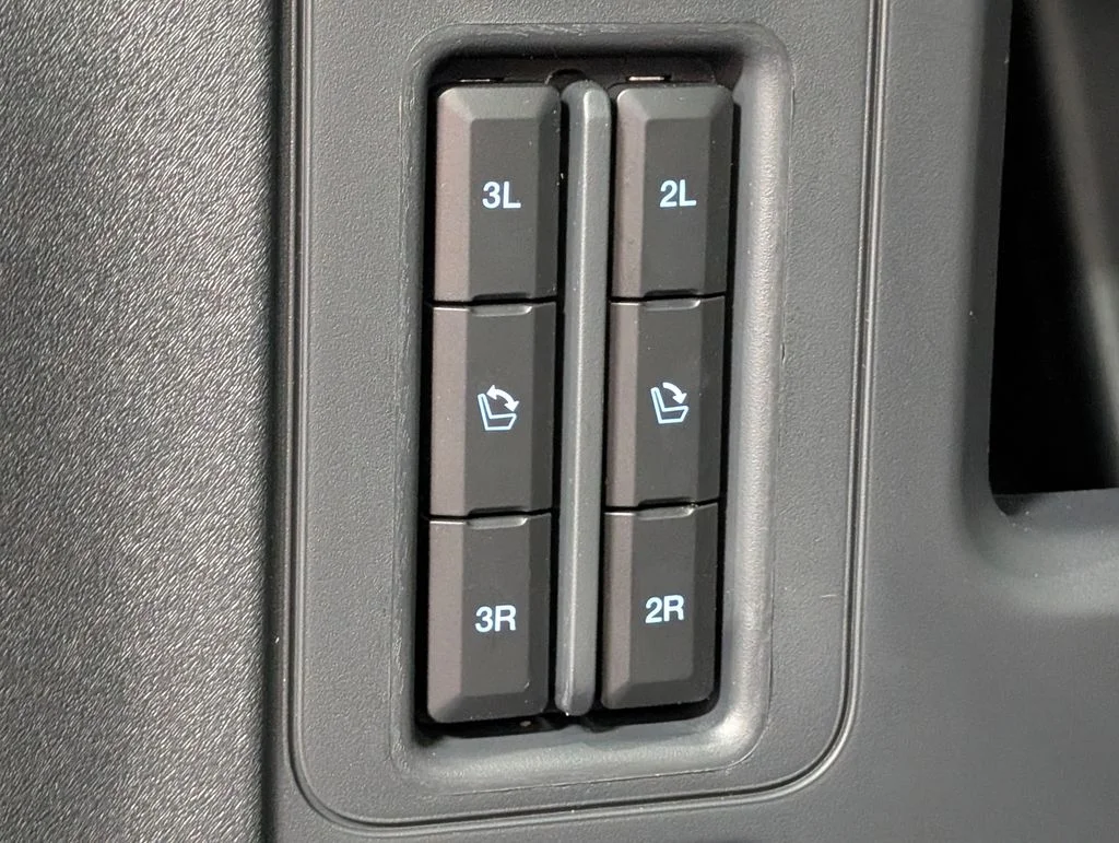 New 2027 Agate Black Metallic Ford King Ranch® image 25