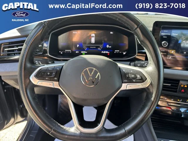 Used 2025 Silver Volkswagen 1.5T SE image 25