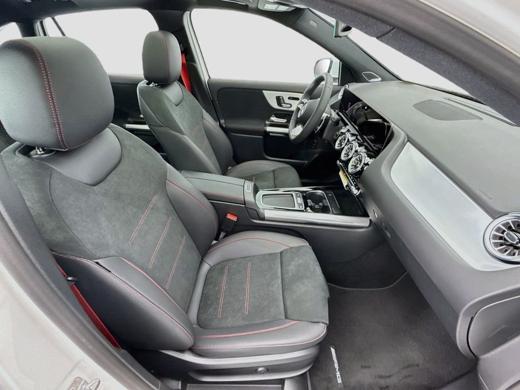 New 2026 Polar White Mercedes-Benz GLA 35 AMG® image 19