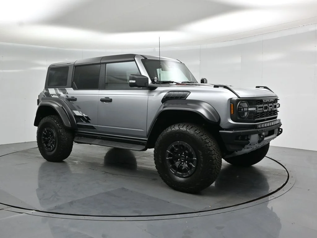 Used 2024 Silver Ford Raptor image 26