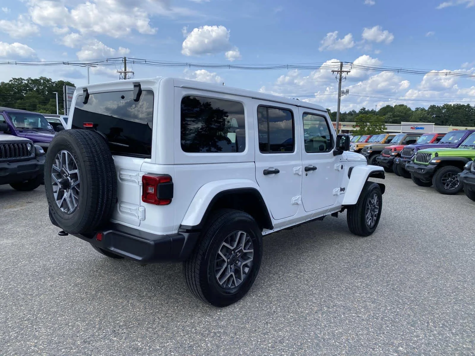 Used 2026 Bright White Clearcoat Jeep Sahara image 3